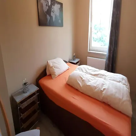 Apartamento Lakeside Comfort With Garden