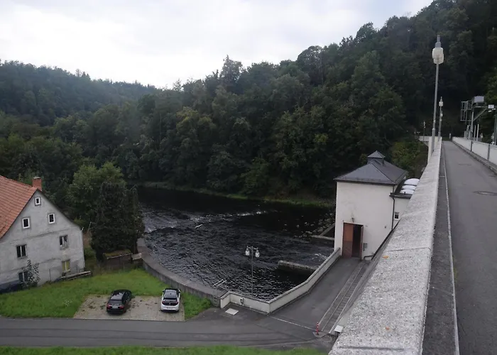 Lakeside Comfort With Garden Appartement Burgk (Saale-Orla-Kreis)