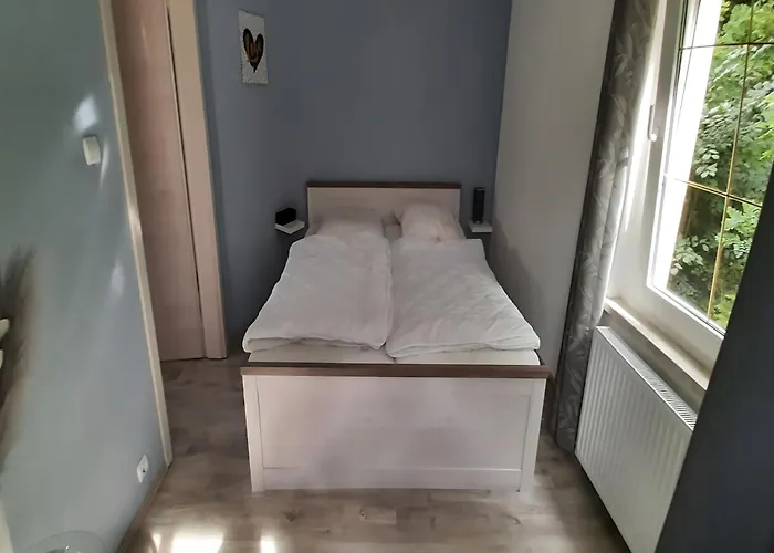 Lakeside Comfort With Garden Burgk (Saale-Orla-Kreis)